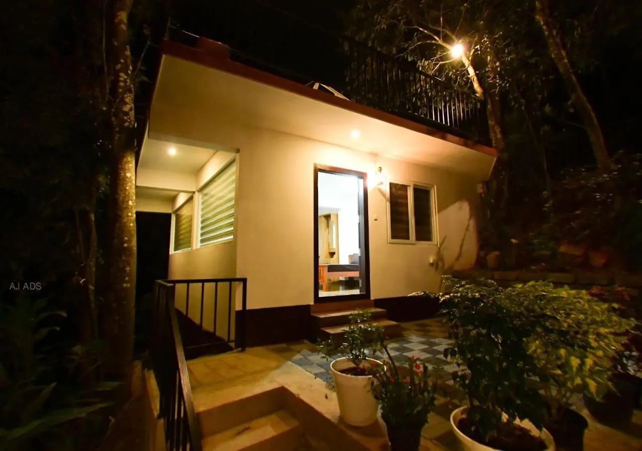Blue Creek Villa Meppadi